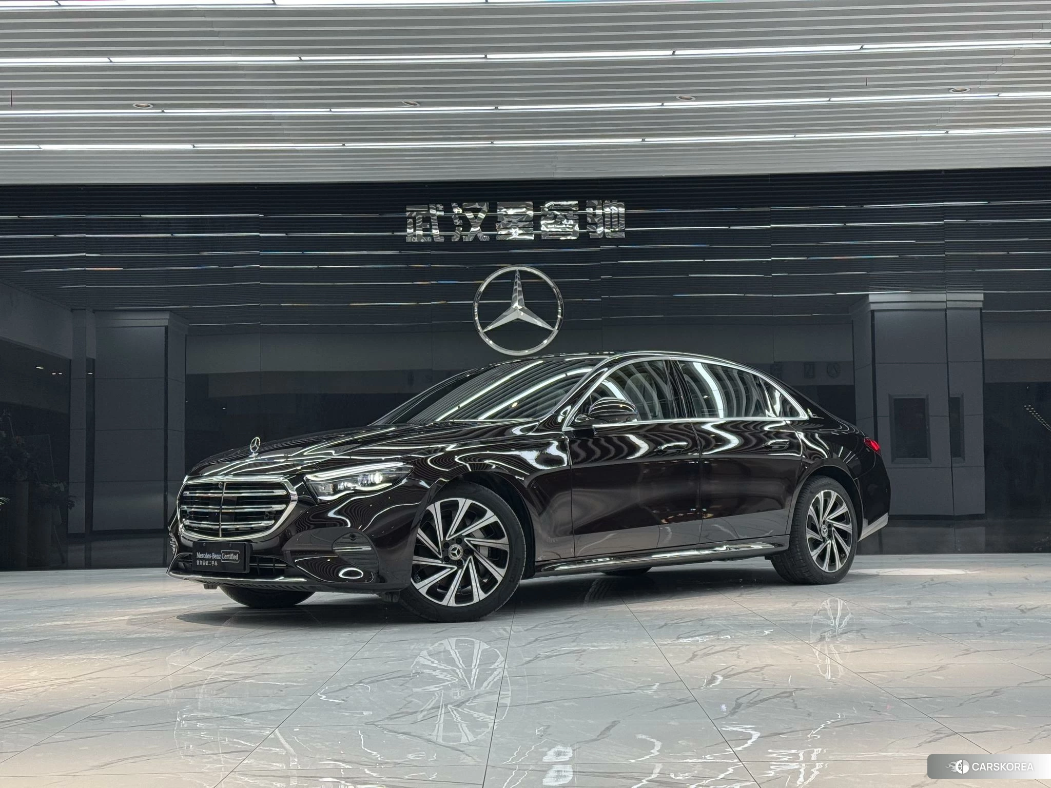 Mercedes-Benz E-class 2023 Черный из Китая, фото 6
