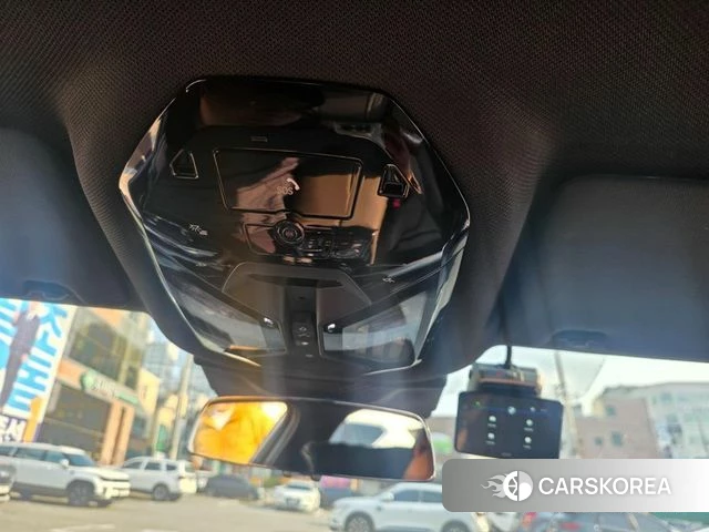 BMW 5 Series (G60) 2024 Белый из Кореи, фото 6