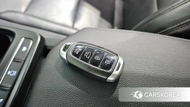 Hyundai Grandeur IG Hybrid 2018 Черный из Кореи, фото 6