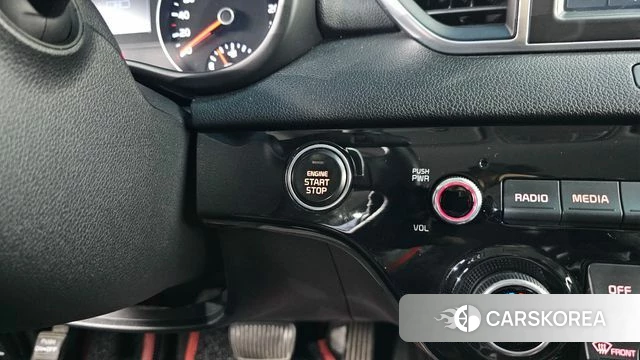 Kia Sportage 4th Generation 2018 Белый из Кореи, фото 6