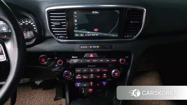 Kia Sportage The Bold 2021 Черный из Кореи, фото 6