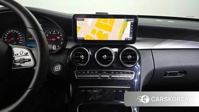 Mercedes-Benz C-Class W205 2019 Белый из Кореи, фото 6