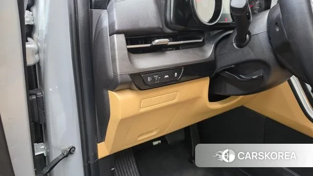 Kia Carnival 4th generation 2021 Серебряный из Кореи, фото 6