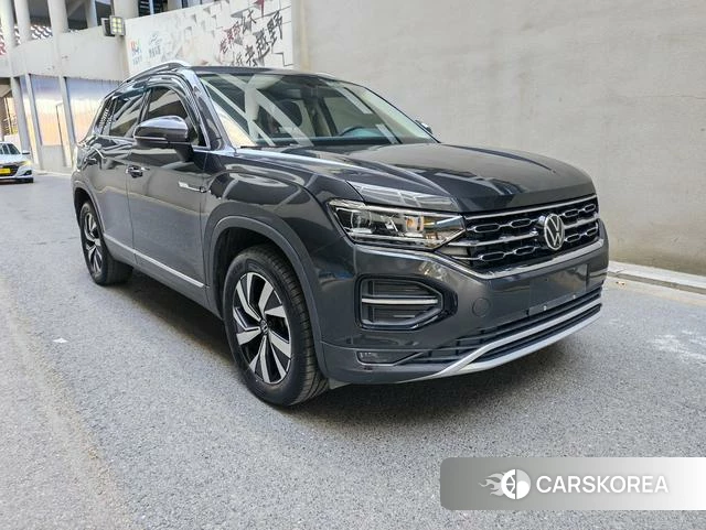 Volkswagen Tanyue 2022 Темно-серый из Китая, фото 6