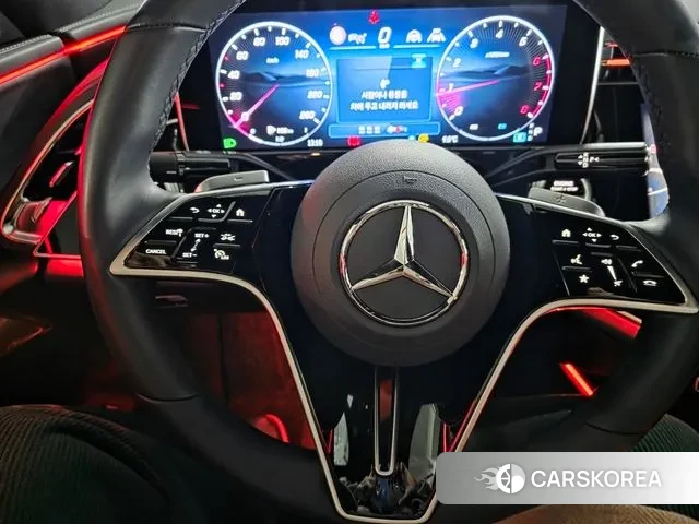 Mercedes-Benz E-Class W214 2024 Черный из Кореи, фото 6