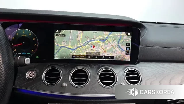 Mercedes-Benz E-Class W213 2021 Белый из Кореи, фото 6