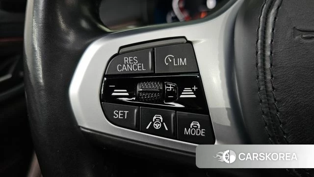 BMW 5 Series (G30) 2021 Серый из Кореи, фото 6