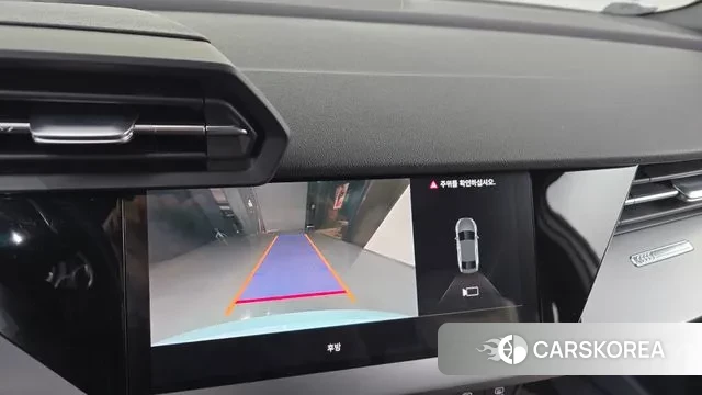 Audi A3 (8Y) 2023 Белый из Кореи, фото 6