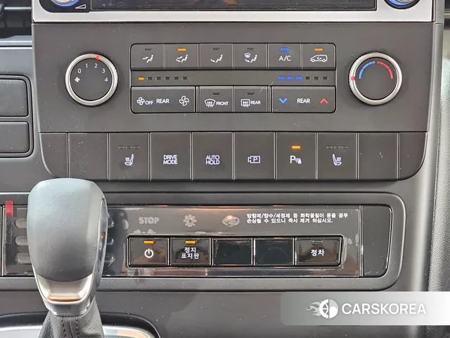 Hyundai Staria 2025 Желтый из Кореи, фото 6