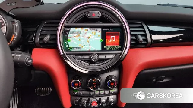 Mini Cooper S Convertible 2020 Черный из Кореи, фото 6