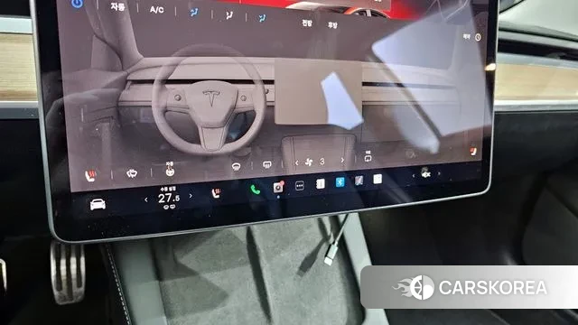 Tesla Model 3 2022 Красный из Кореи, фото 6