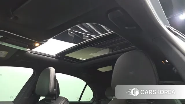 Mercedes-Benz C-Class W206 2022 Серебристо-серый из Кореи, фото 6