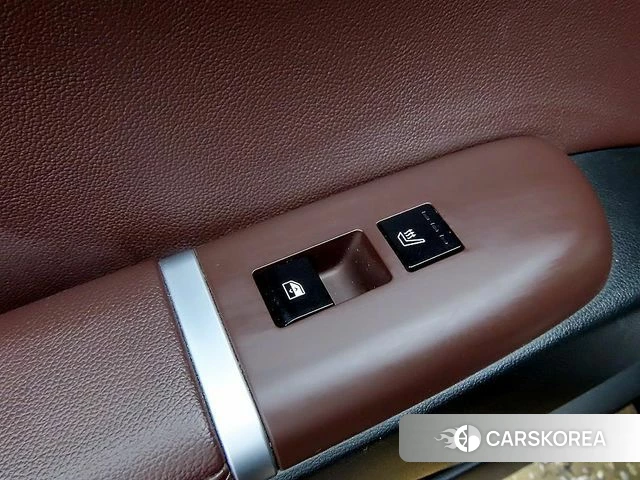 Hyundai Grandeur Hybrid (GN7) 2023 Черный из Кореи, фото 6