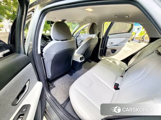 Hyundai Avante (CN7) 2020 Песочный из Кореи, фото 6