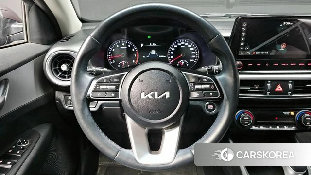 Kia The New K3 2nd generation 2022 Серый из Кореи, фото 6