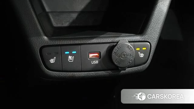 Kia The New Kia Ray 2024 Синий из Кореи, фото 6
