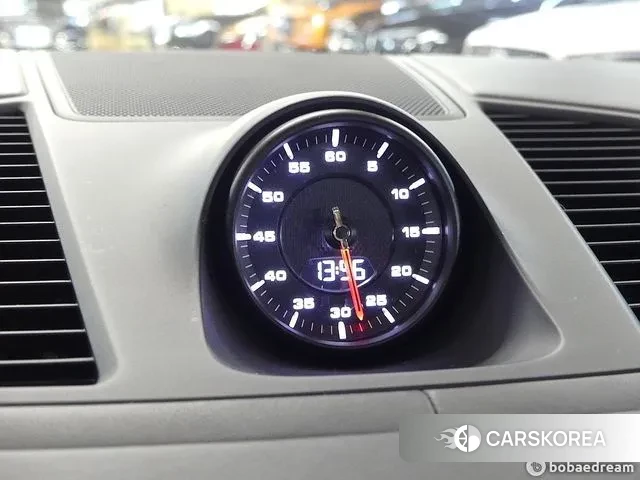 Porsche Cayenne (PO536) 2020 Серебристо-серый из Кореи, фото 6