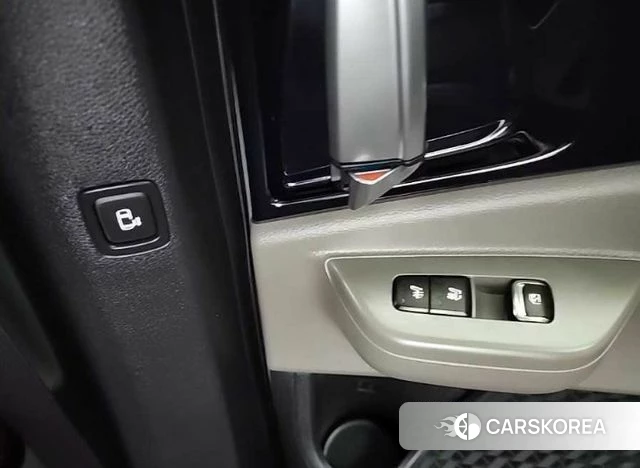 Kia The New Carnival 4th Generation 2024 Серебристо-серый из Кореи, фото 6