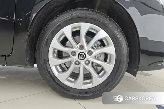 Nissan Xuan Yi 2022 Черный из Китая, фото 6