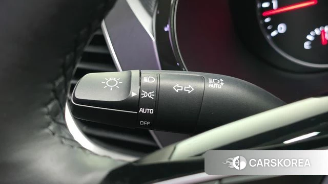 Kia Seltos 2021 Белый из Кореи, фото 6
