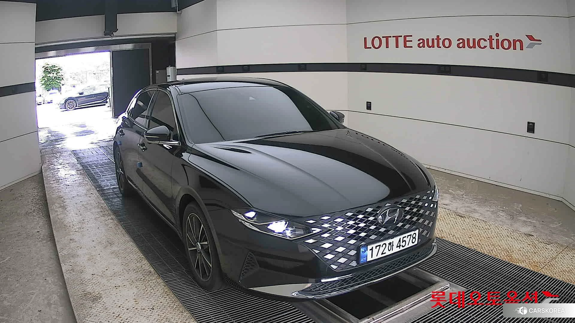 Hyundai Grandeur 2023 Abyss Black Pearl из Кореи, фото 6