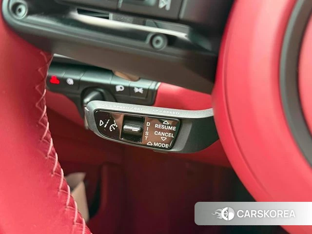 Porsche 911(992) 2023 Серебристо-серый из Кореи, фото 6