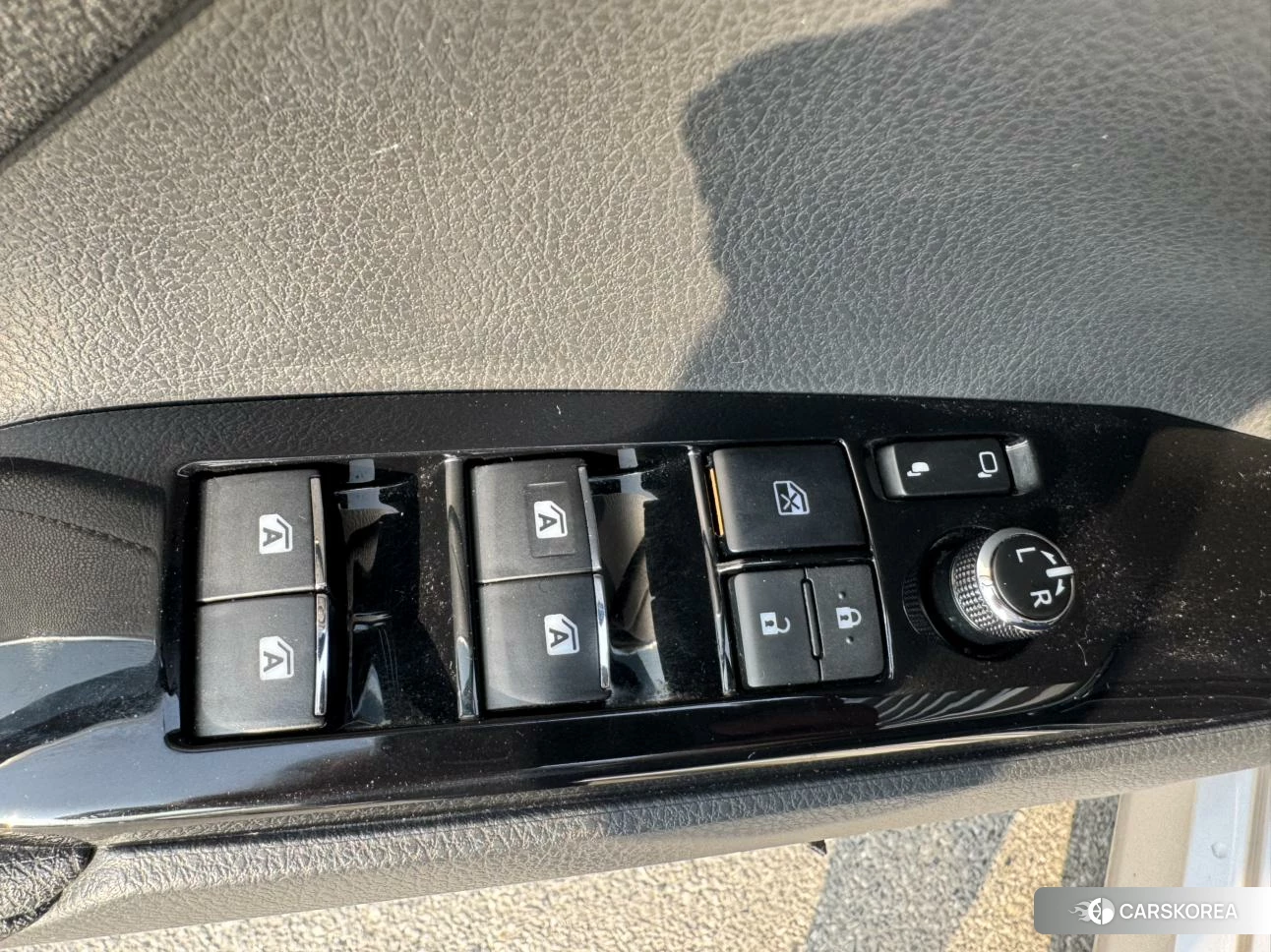 Toyota Camry 2021 Серебристо-серый из Китая, фото 6