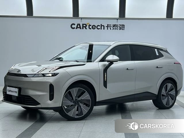 Lynk 08 EM-P 2024 Темно-серый из Китая, фото 6