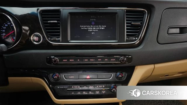Kia The New Carnival 2018 Белый из Кореи, фото 6
