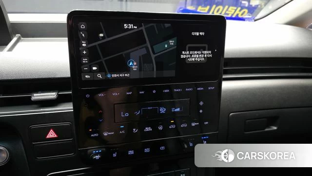 Hyundai Staria 2023 Желтый из Кореи, фото 6