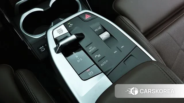 BMW X1 (U11) 2023 Белый из Кореи, фото 6