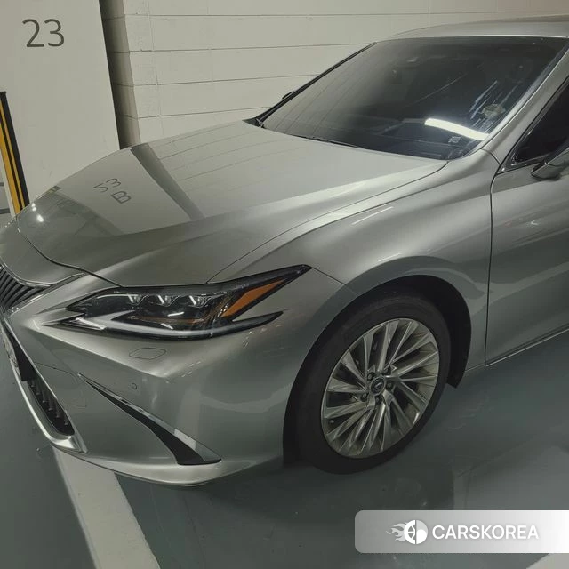 Lexus ES300h 7th generation 2021 Песочный из Кореи, фото 6