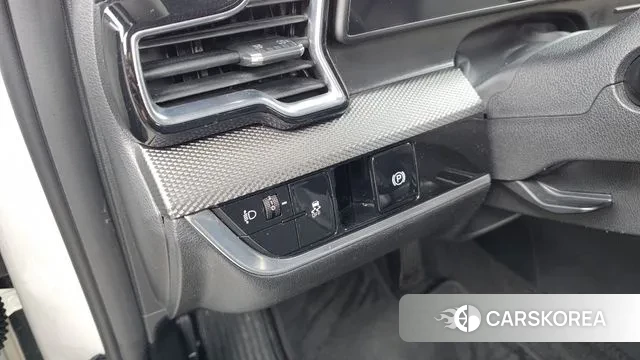 Kia Sportage 5th Generation 2022 Белый из Кореи, фото 6