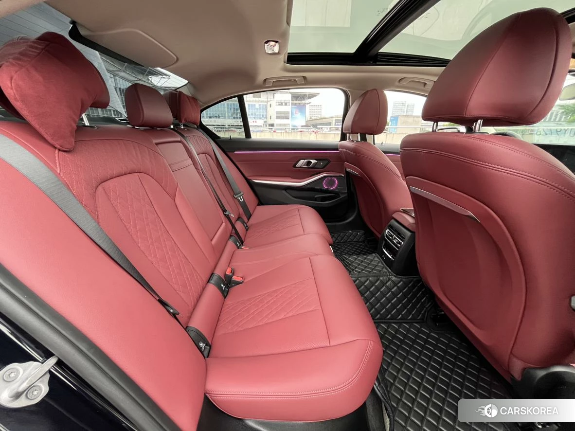 BMW 3 series 2024 Черный из Китая, фото 6