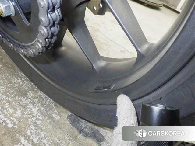 Проданный Honda CBR400R id 4015922 из Японии, фото 6