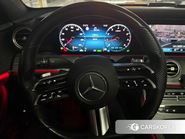 Mercedes-Benz E-Class W213 2021 Черный из Кореи, фото 6