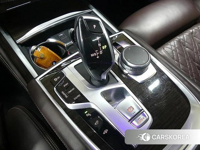 BMW 7 Series (G11) 2019 Черный из Кореи, фото 6