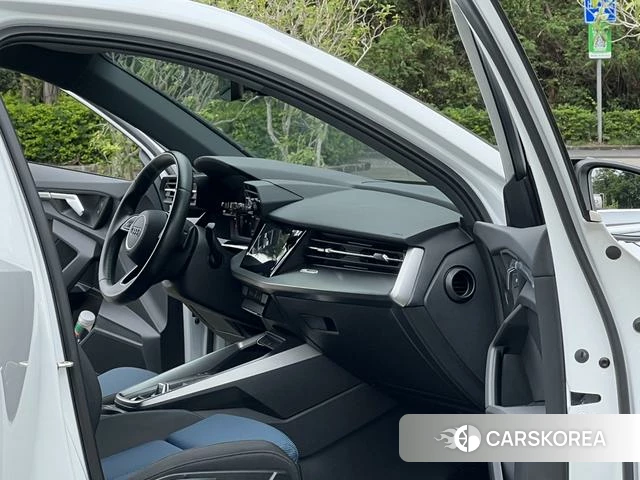 Audi A3 2022 Белый из Китая, фото 6