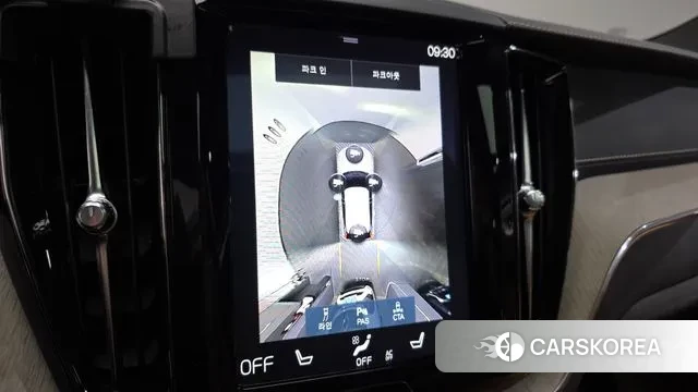 Volvo XC60 second Generation 2019 Белый из Кореи, фото 6