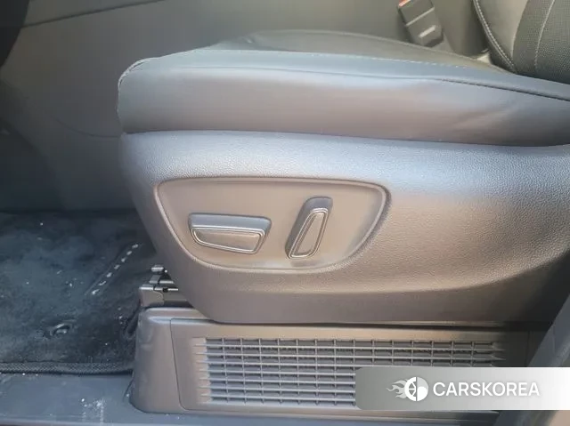 Toyota Alphard 4th Generation 2024 Черный из Кореи, фото 6