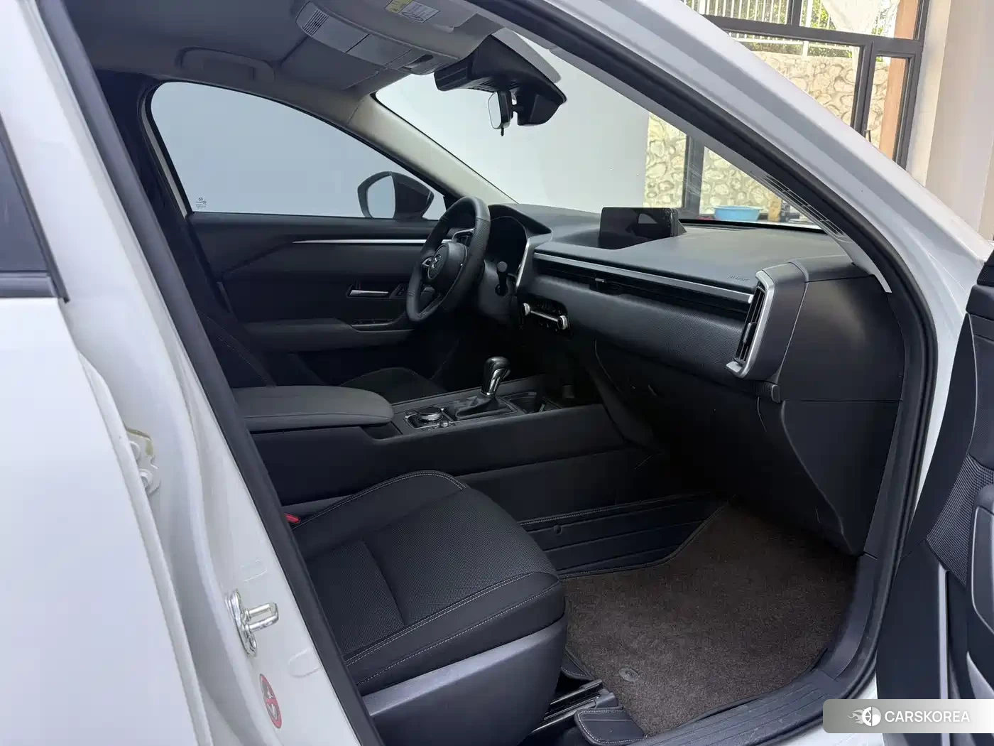Mazda CX-50 Xingya 2023 Белый из Китая, фото 6