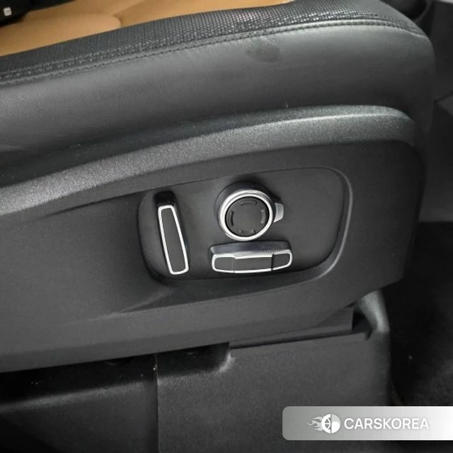 Land Rover Defender (L663) 2024 Черный из Кореи, фото 6