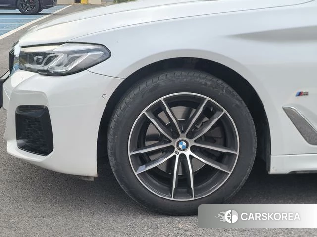 BMW 5 series 2023 Белый из Китая, фото 6