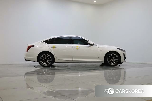Cadillac CT5 2023 Белый из Китая, фото 6