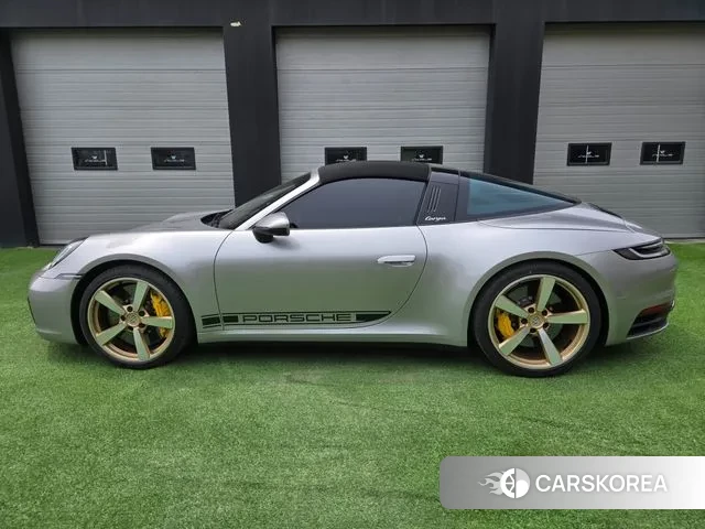 Porsche 911(992) 2024 Серебряный из Кореи, фото 6