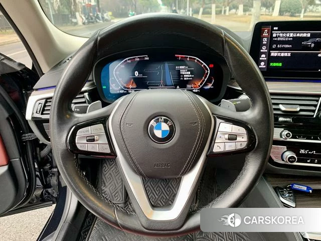 BMW 5 series 2022 Черный из Китая, фото 6