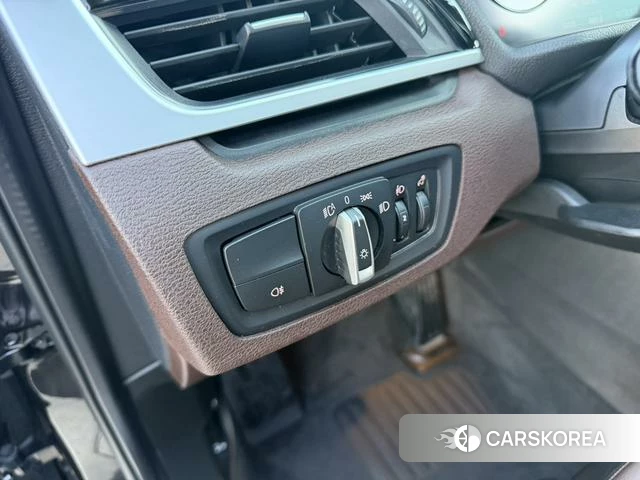 BMW X1 2023 Темно-серый из Китая, фото 6
