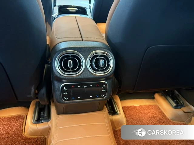 Mercedes-Benz GLC 2026 Черный из Китая, фото 6