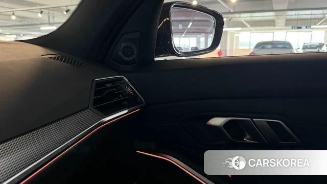 BMW 3 Series (G20) 2021 Черный из Кореи, фото 6