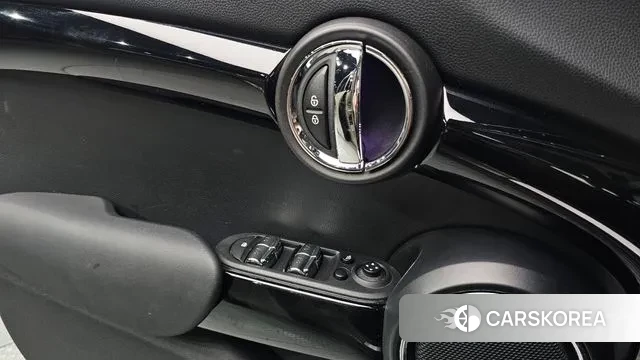 Mini Cooper 2020 Золотой из Кореи, фото 6